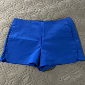 Cynthia Rowley blue flat front shorts size 10